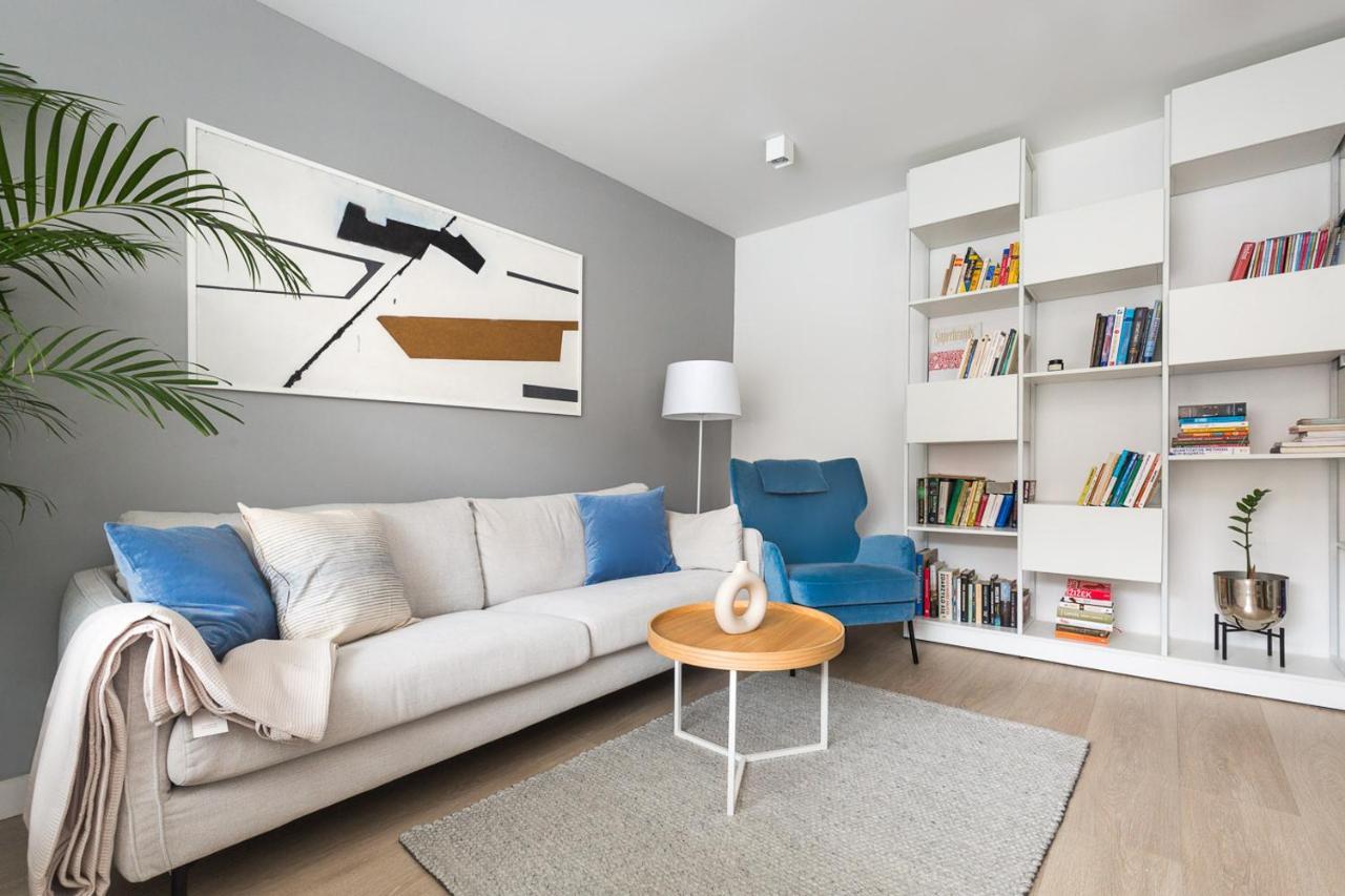 Apartament Bielany 3 Min From Metro With 5-Meals Per Day Diet Catering, Air Conditioning And Free Parking Varsóvia Exterior foto